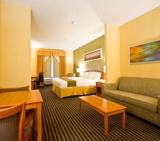 Holiday Inn Express and Suites Montgomery, an IHG Hotel