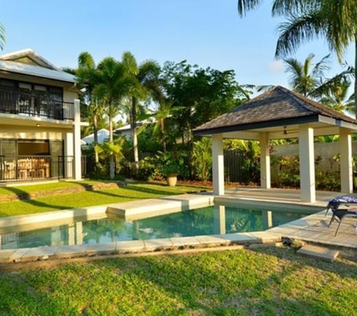 Port Douglas Accommodation - 8 Thornton West