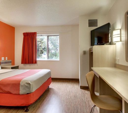 Motel 6-Springfield, IL