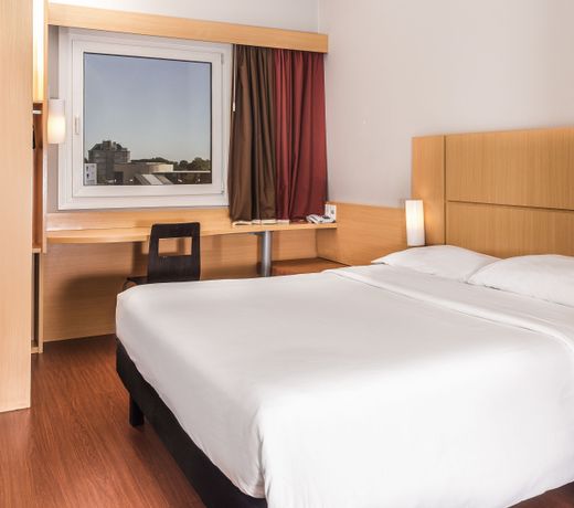 ibis Asuncion