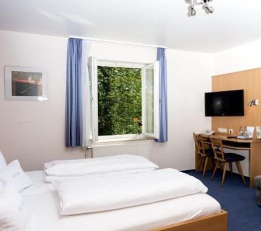 Hotel Adler