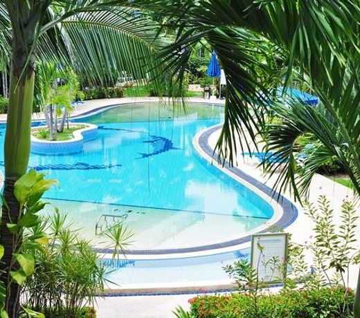 The Club Residence