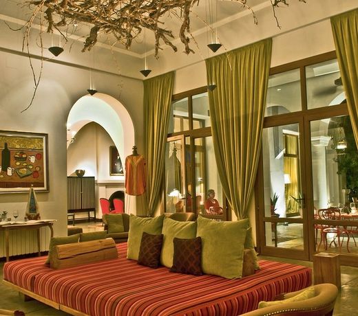 Cavas Wine Lodge