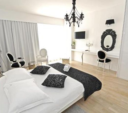 Tinel Superior Residence