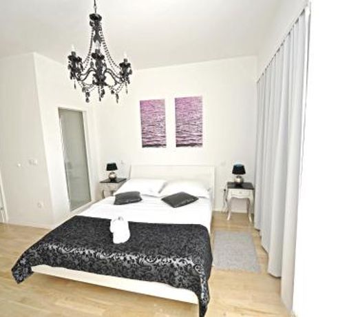 Tinel Superior Residence