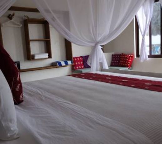 Almaplena Boutique Hotel