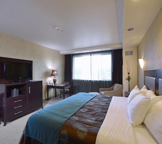 Seven Feathers Casino Resort