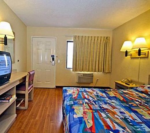 Motel 6-Tempe, AZ - Broadway - ASU