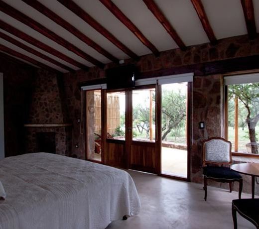 CALMA NONO NATURAL SUITES