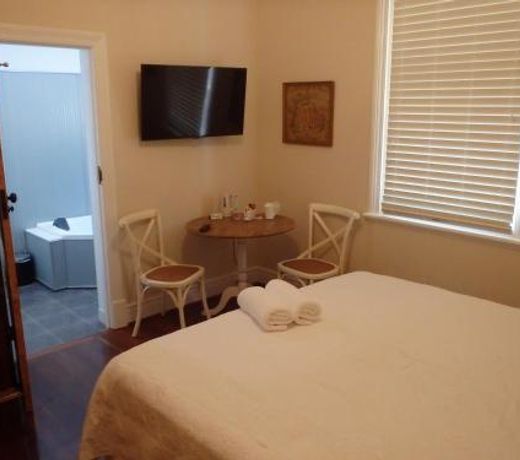 Hamptons Inn Bed & Breakfast