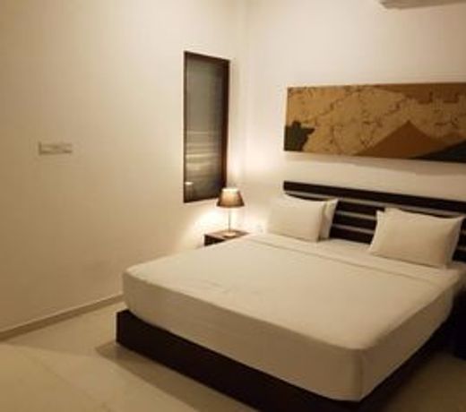 Sunrise Palace Negombo