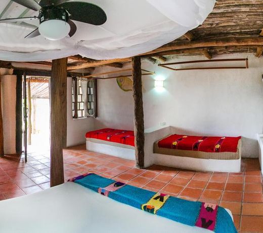 Zamas Hotel