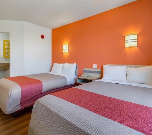 Motel 6-Lemoore, CA