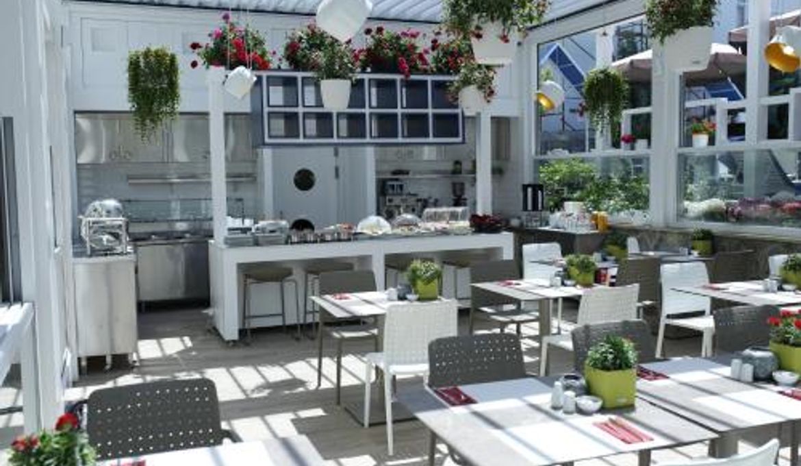 Ascot Hotel Buyukada