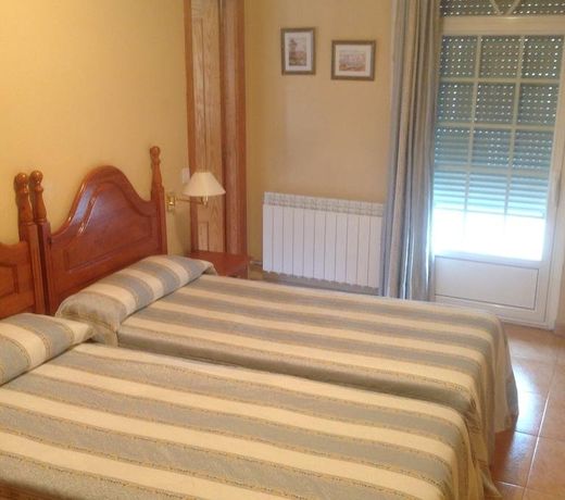 Hostal Plaza