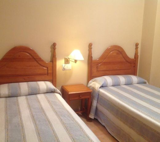 Hostal Plaza