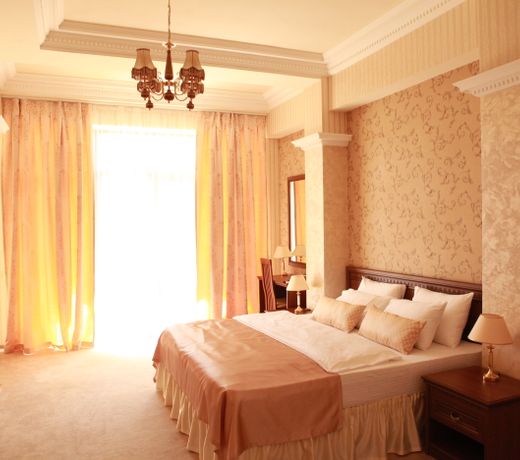 Golden Dolphin Hotel