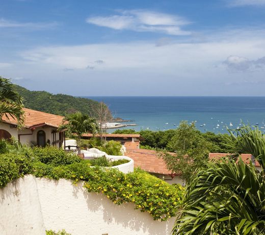 Pelican Eyes Resort and Spa