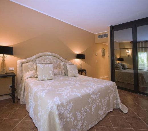 Baglioni Resort Alleluja