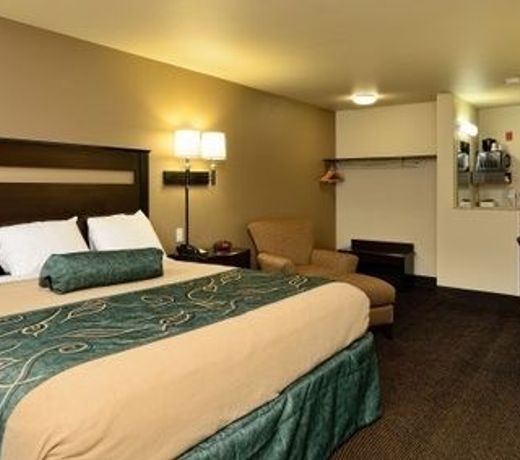 Travelodge by Wyndham Brunswick near Fredrick