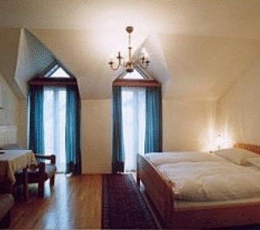 Hotel & Hostel Sandwirt
