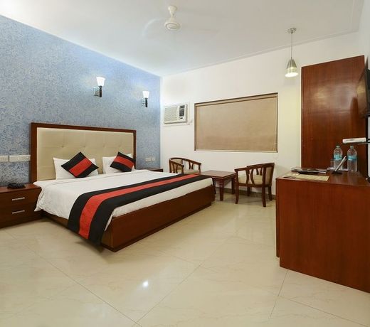 Hotel Deviram Palace