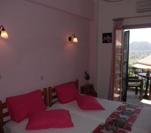 Agnes Rooms