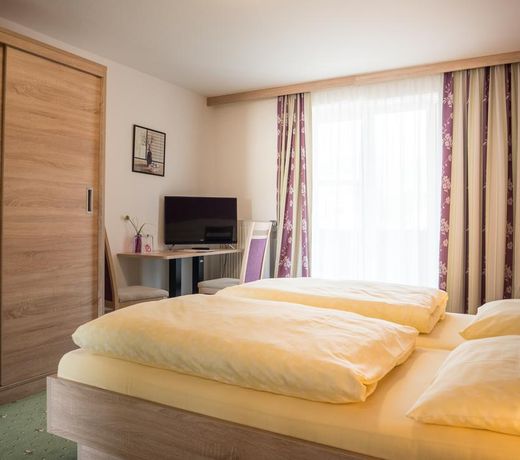 Pension Gstrein