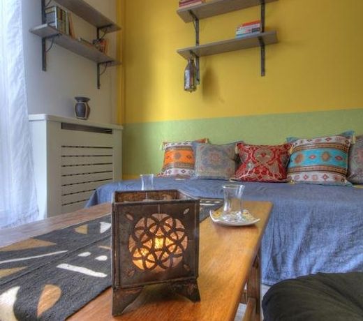 Lovely Room For Two Near Heroes' Square