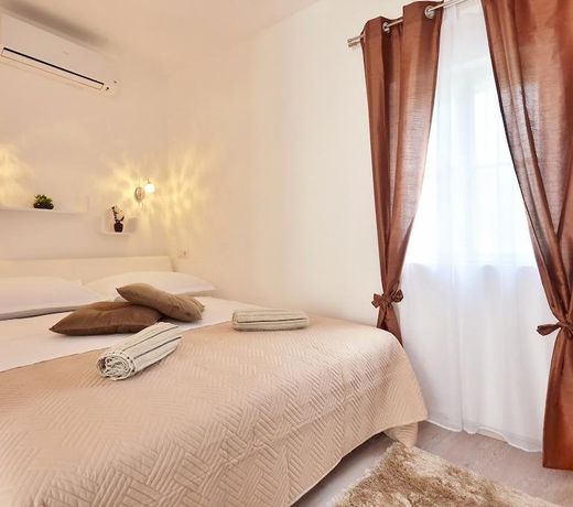 Room Anita Old Town