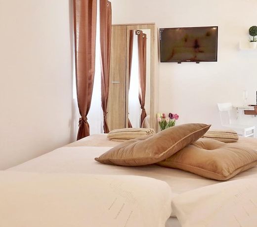 Room Anita Old Town