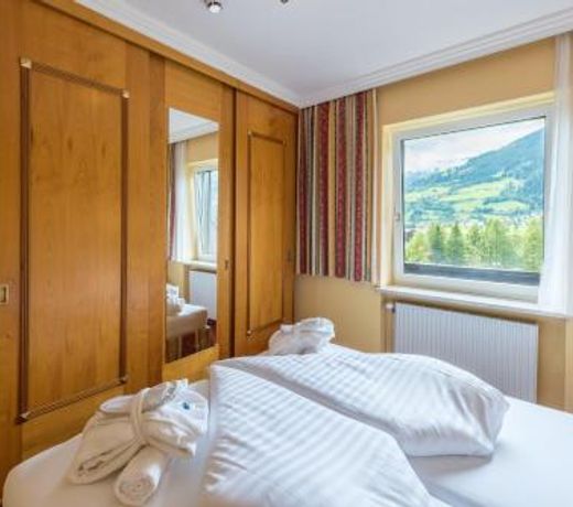 Hotel Germania Gastein - ganzjährig inklusive Alpentherme Gastein & Sommersaison inklusive Gasteiner Bergbahnen