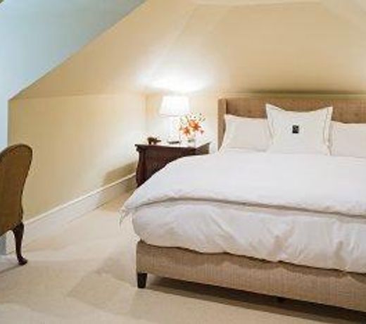 Inn at Willow Grove