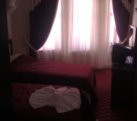 Madi Hotel Van
