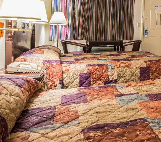 Rodeway Inn