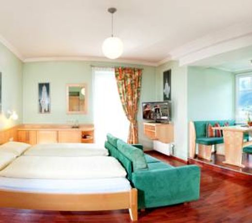 Hotel Garni Mühlbacher - inklusive kostenfreiem Eintritt in die Alpentherme