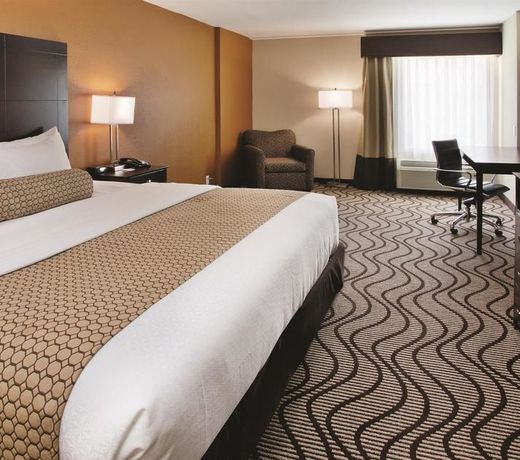 La Quinta by Wyndham Knoxville Central Papermill