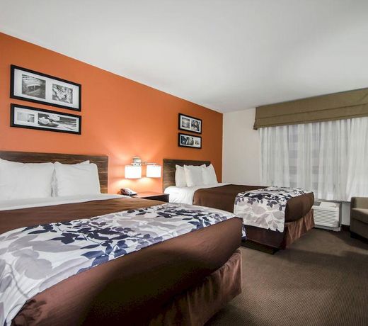 Sleep Inn & Suites And Conference Center Downtown
