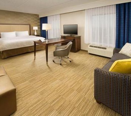 Hampton Inn & Suites Baltimore/Woodlawn