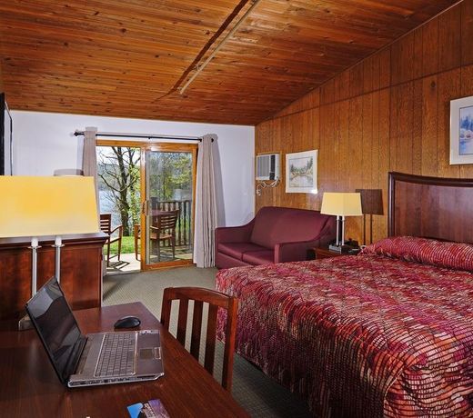Tygart Lake Lodge