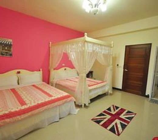Happy Orange Homestay
