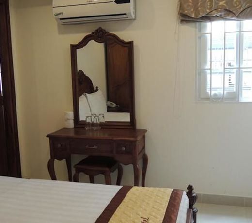 Golden View Hotel