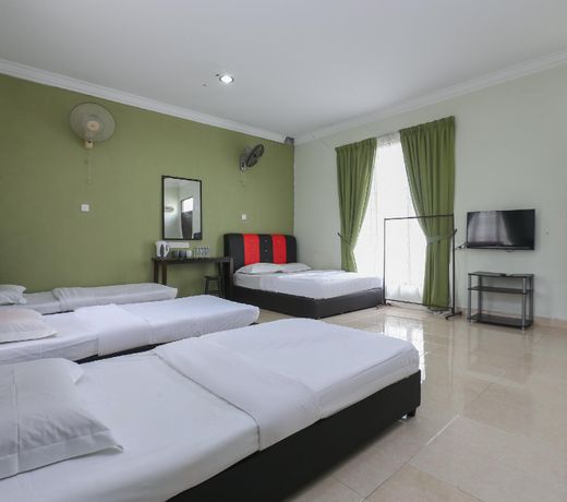 SPOT ON 90012 Cerana Villa Resort & Medan Ikan Bakar