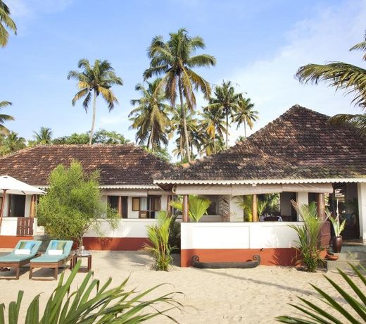 MARARI BOUTIQUE SERVICED BEACH