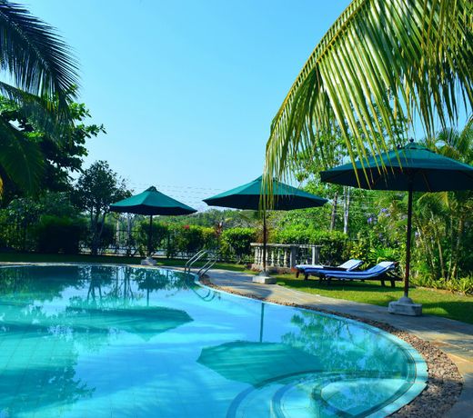 Asian Jewel Boutique Hotel