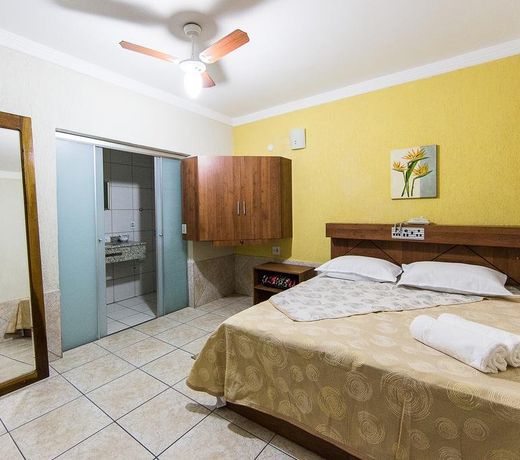 Hotel 21