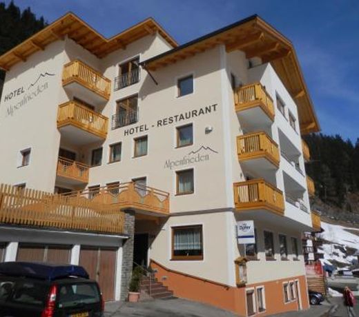 Hotel Alpenfrieden
