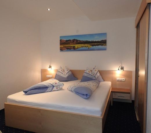Hotel Alpenfrieden