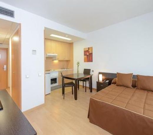 Madrid Airport Suites, Affiliated by Meliá