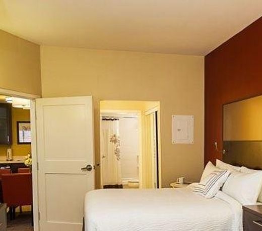 Residence Inn by Marriott Ottawa Airport